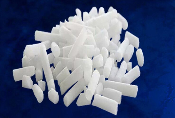 鄭州干冰清洗：獨特的使用方式以及特點讓你重新認(rèn)識干冰